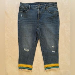 Like New! Chicos Embellished Crop Jeans